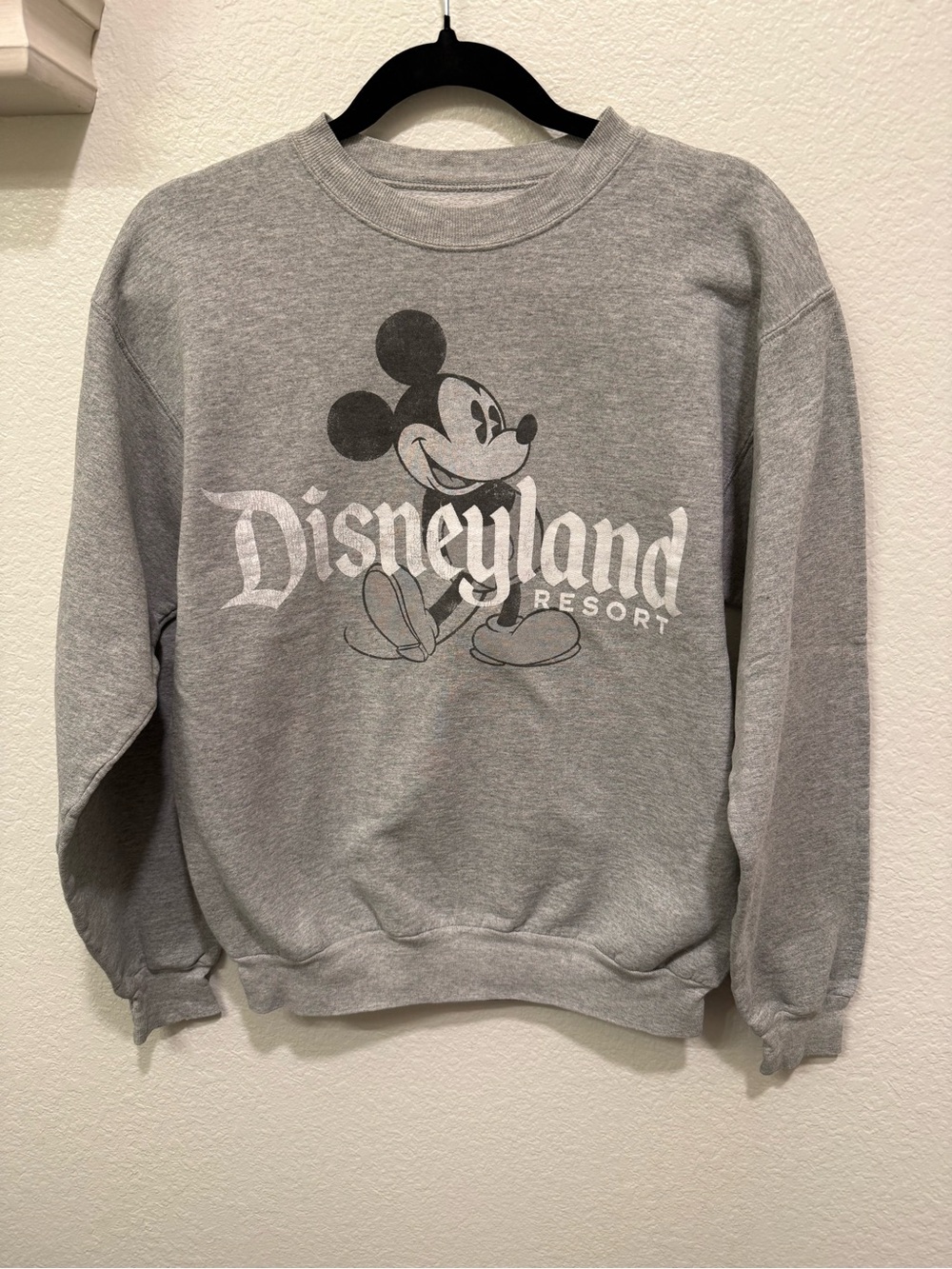 Vintage Disneyland Resort Grey Mickey Sweatshirt - Mickey Graphic